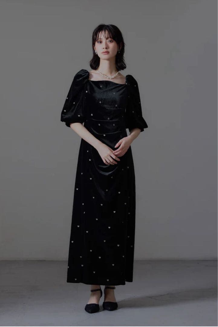 【新品タグ付き】スイートハートベロアドレス 試着のみ Lサイズ ブラック