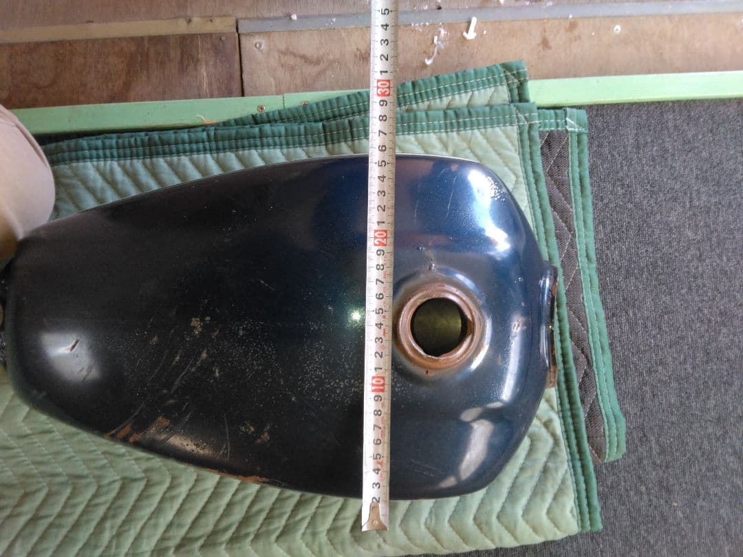 メ*4様 Honda CB400SS 純正タンク　ジャンク　ホンダ