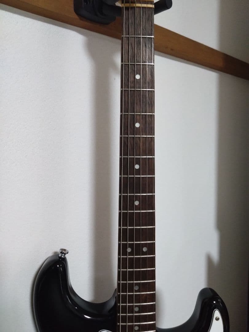 つ*ゆ様 Squier by Fender Affinity ストラトキャスター