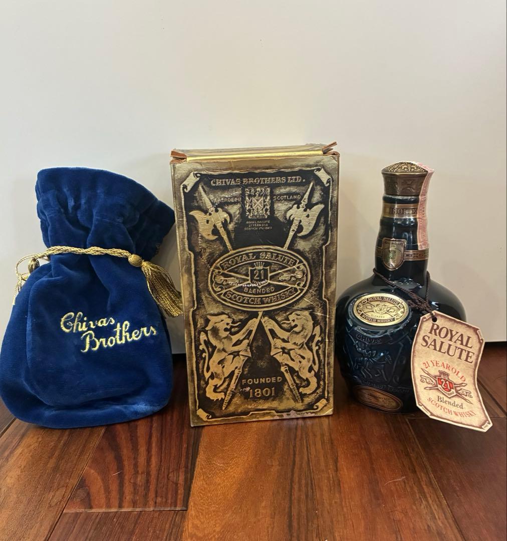 CHIVAS  SALUTE シーバス ロイヤルサルート 21年 古酒