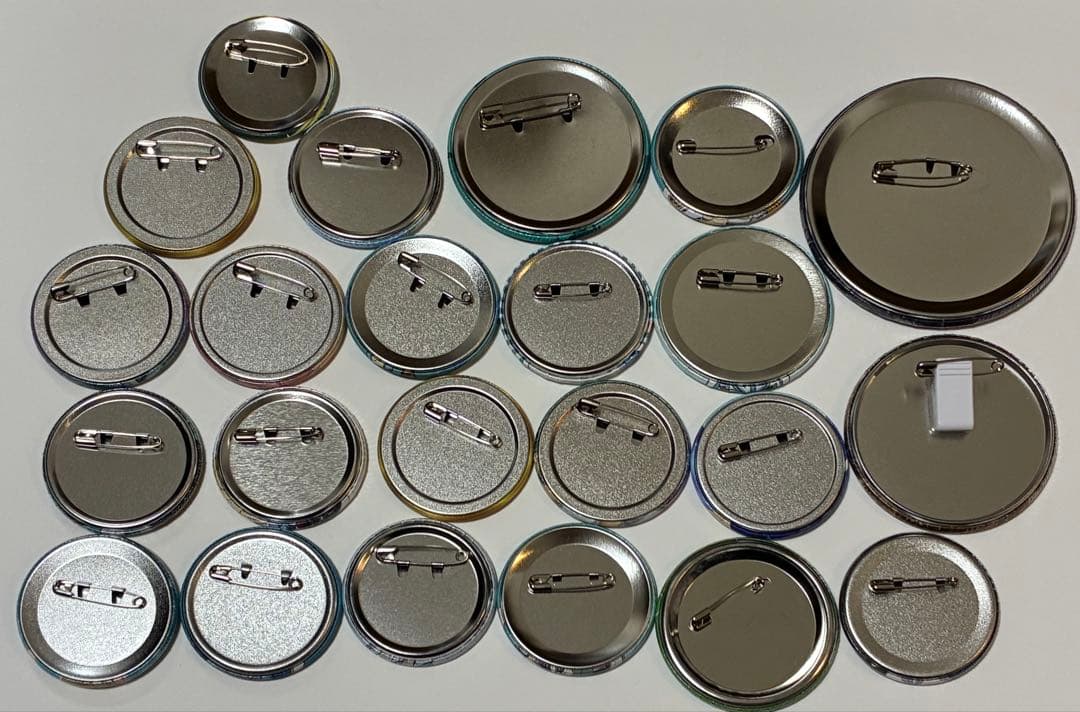 鷹梁ミナト　缶バッジ　まとめ売り　25個