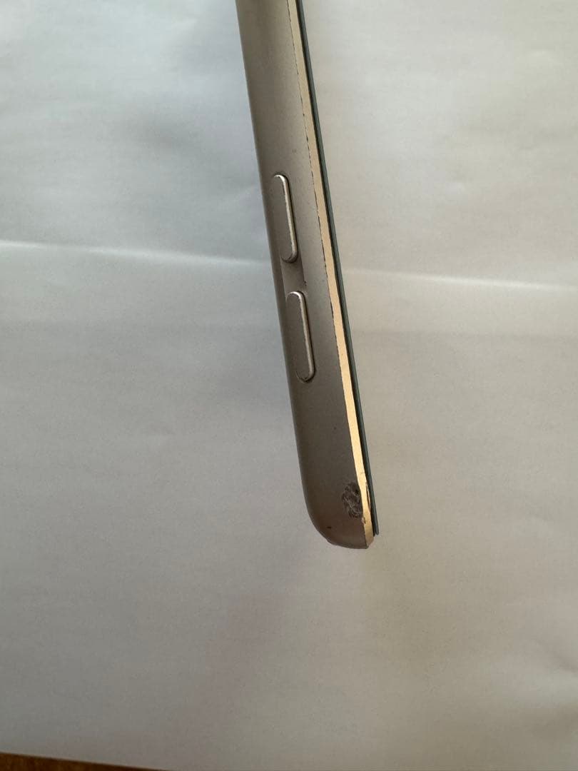 iPad (Wi-Fi) 本体　第9世代　ジャンク　10.2インチ