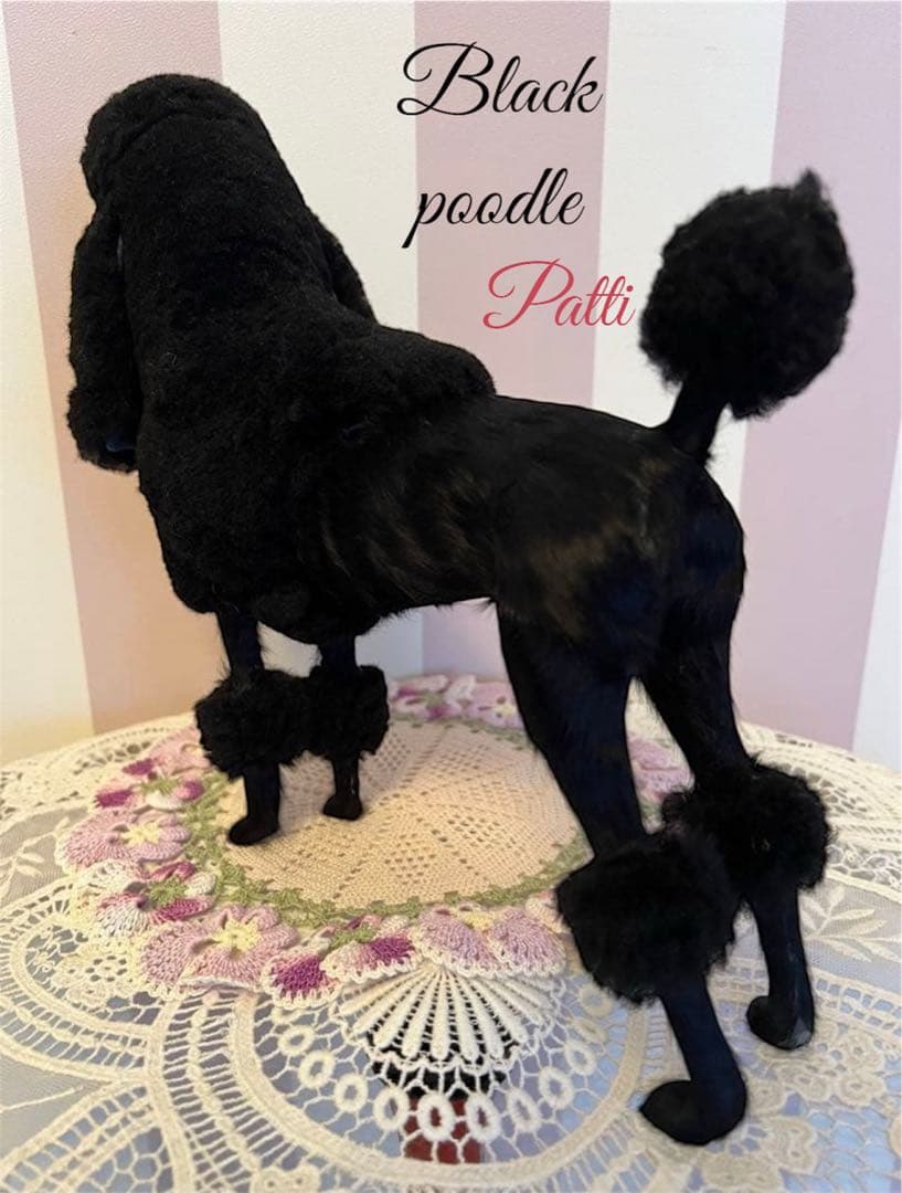 BLACK❤︎ブラックプードル★リアルな置き物❤︎