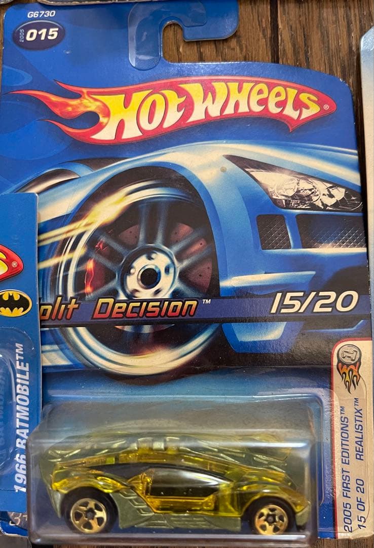 ミニカー27台(ホットウィール HotWheels 他) +バスケット