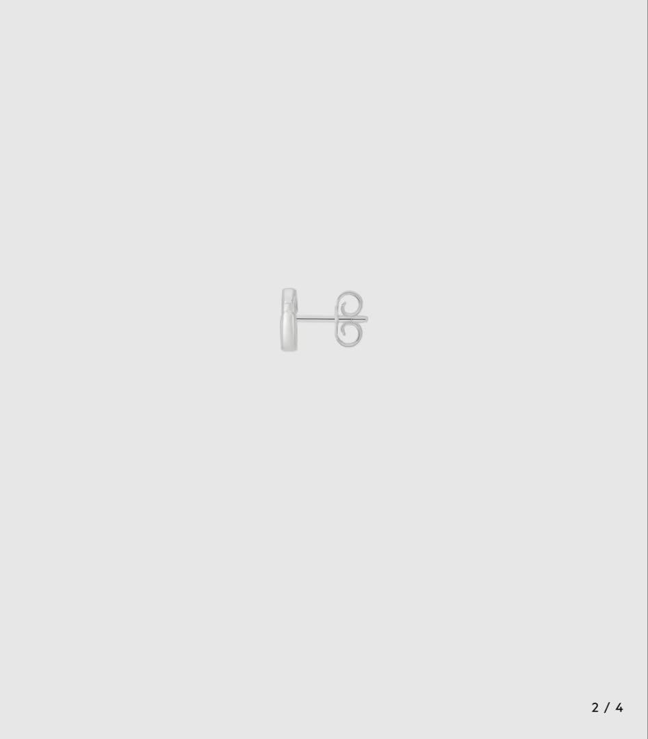 【新品】GUCCI ダブルG スタッズ ピアス