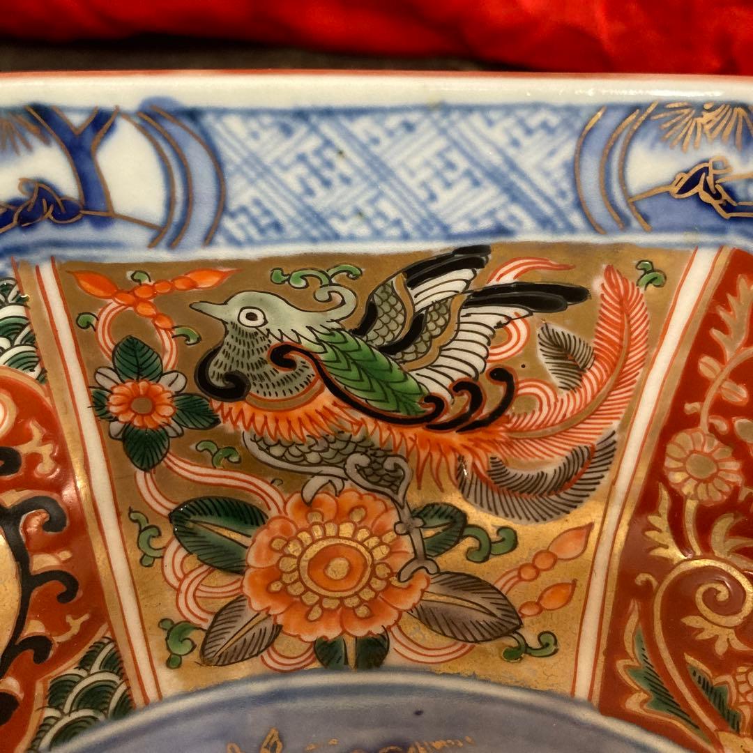 古伊万里　色絵金彩　八角鉢　龍鳳神獣蝶鹿竹林人物図　富貴長春　江戸期