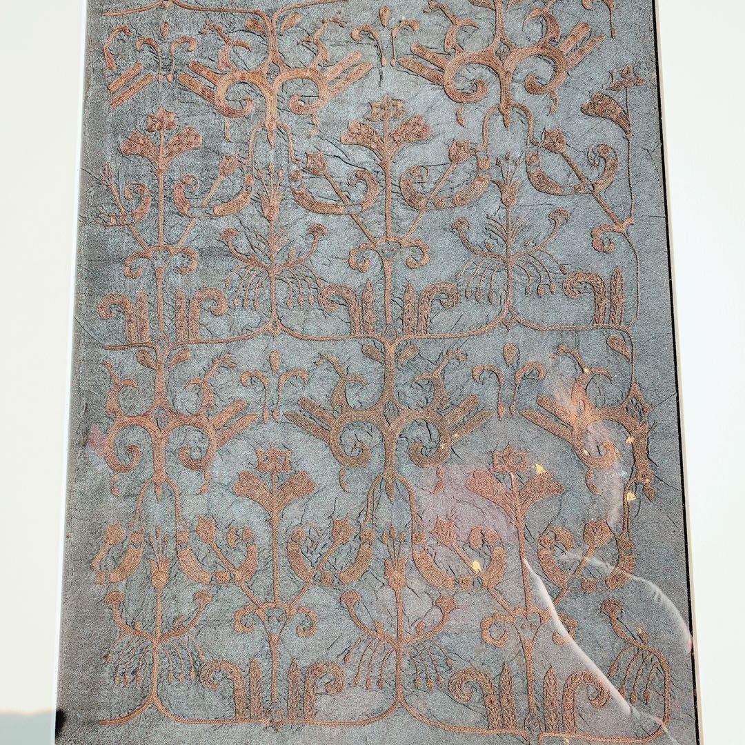 漢代　刺繍画　鳥草紋　中国　骨董品　古美術　古代シルク　絹　絵画