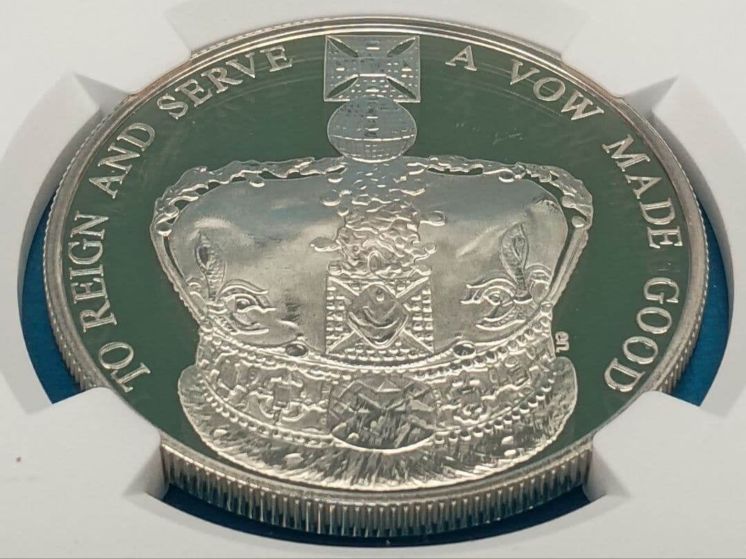 2013 エリザベス女王 戴冠60周年記念 5ポンド 銀貨 NGC PF69UC