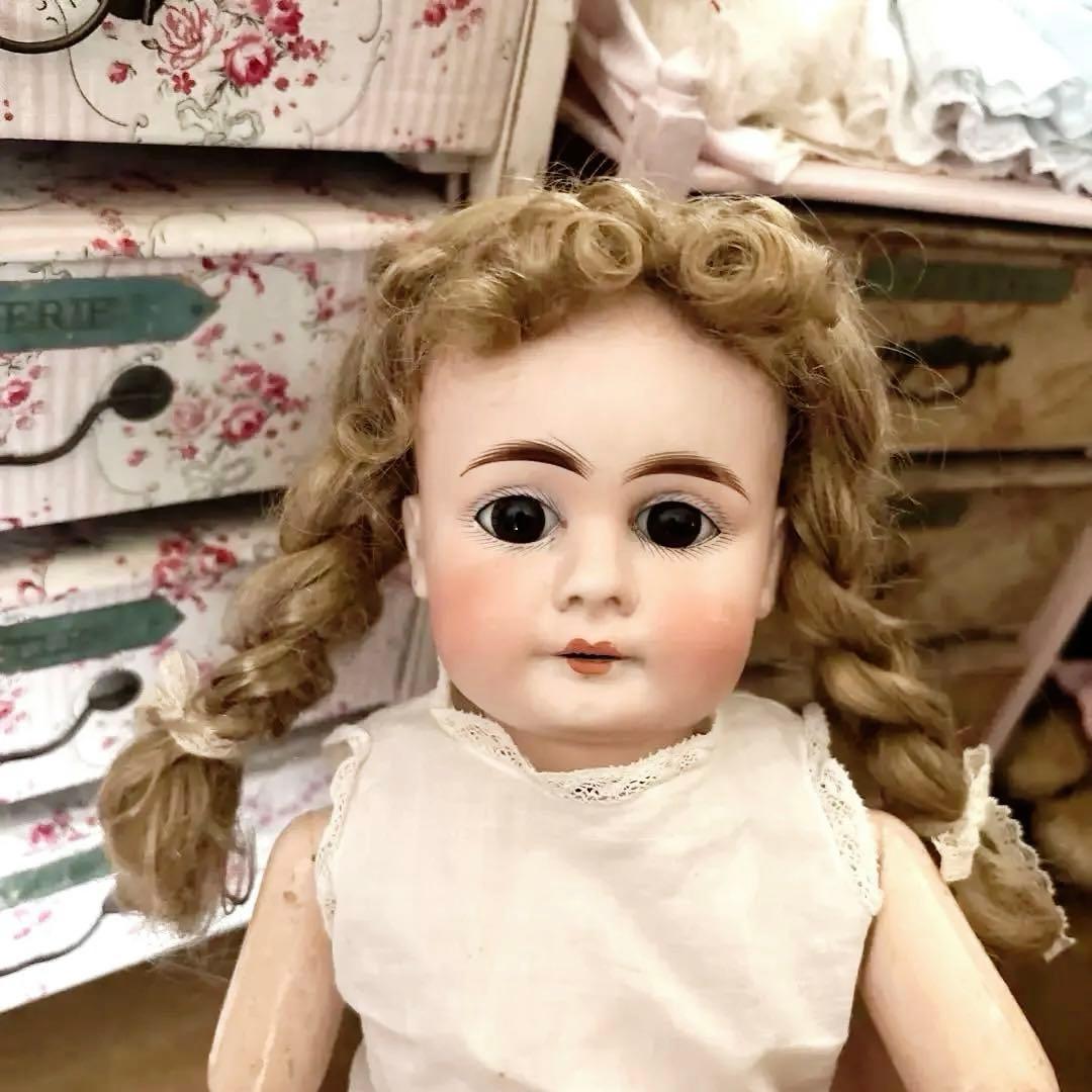 アンティーク　ビスクドール　d