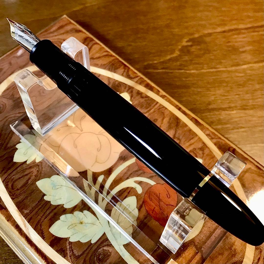 ☆極上美品☆素晴らしいモンブランマイスターシュテック146ルグラン（Ｆ)