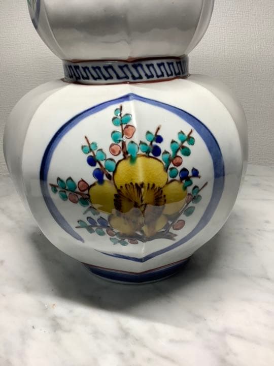 「お値下げ」九谷焼　三代　浅蔵五十吉作　瓢形酒瓶