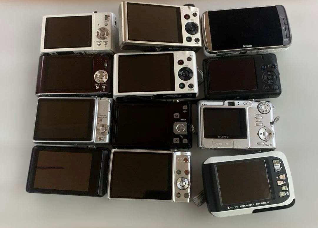 デジタルカメラ　12点セット　まとめ売り　動作未確認