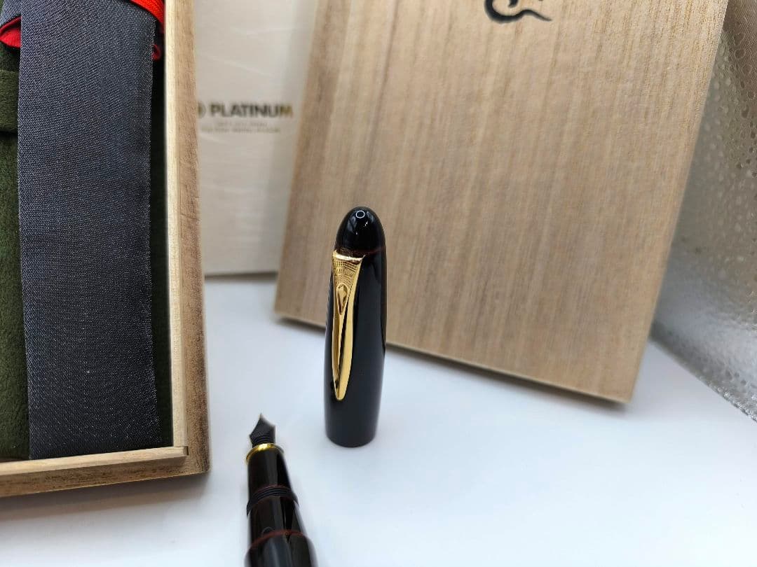 M*P様 プラチナ 万年筆 黒 コンバーター付き
