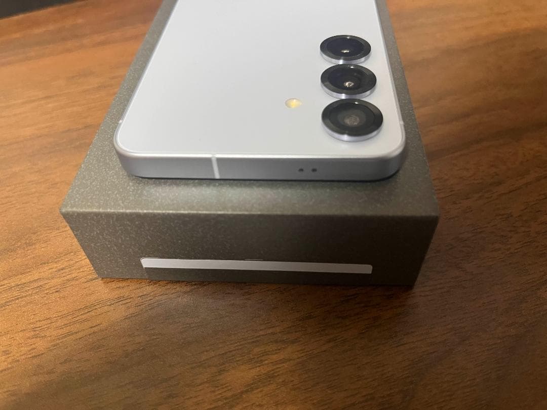 [美品] GALAXY S25 256GB アイシーブルー