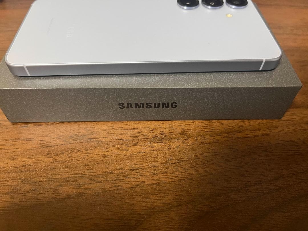 [美品] GALAXY S25 256GB アイシーブルー