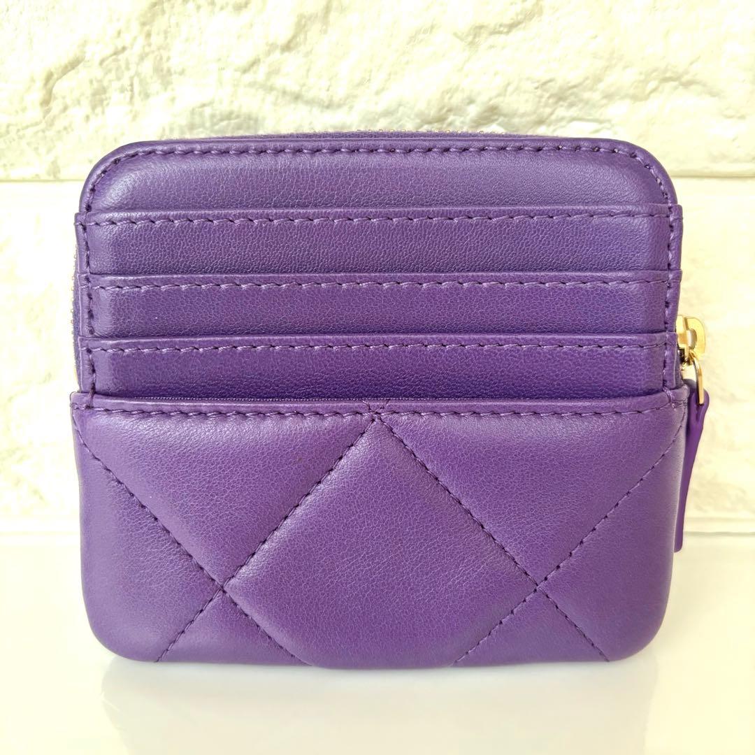 ✨大人気✨CHANEL 19 ジップケース パープル