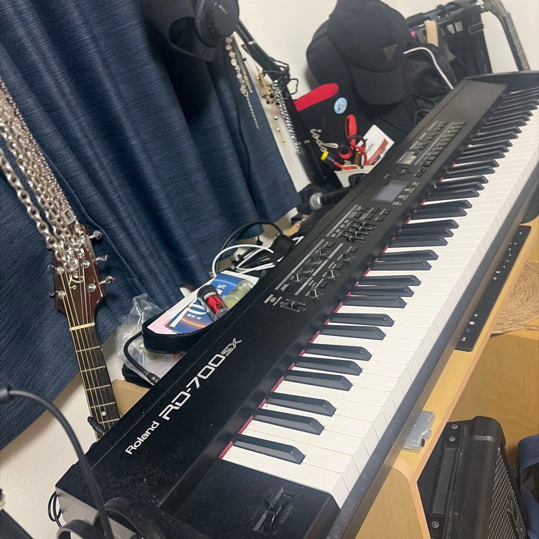 Roland RD 700 エレクトリックピアノ piano