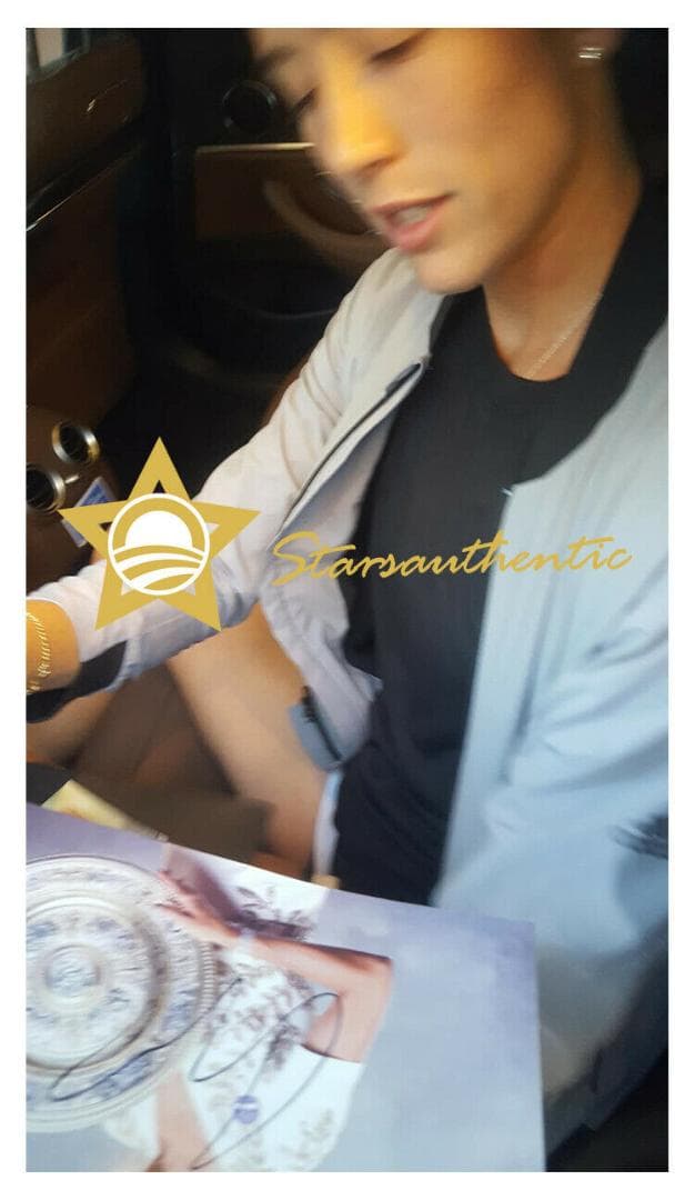 直筆サイン入り写真 ガルビネ・ムグルサ スペイン プロテニス SA鑑定済