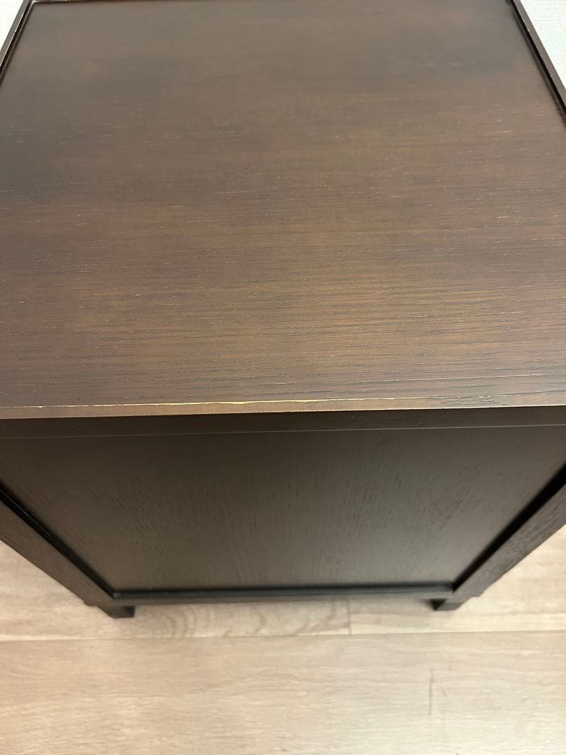 a.flat サイドテーブル