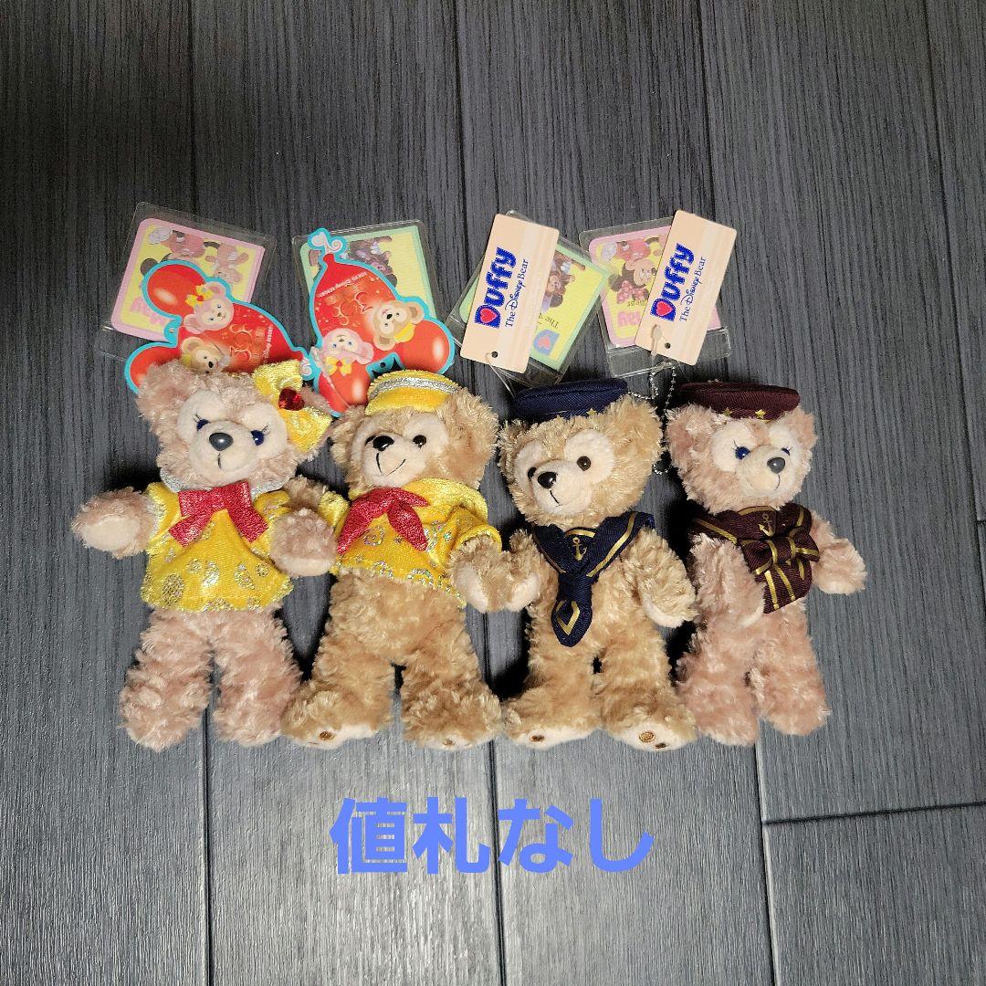 ダッフィー、シェリーメイ、ジェラトーニ　ぬいぐるみバッチ&ストラップ41体セット