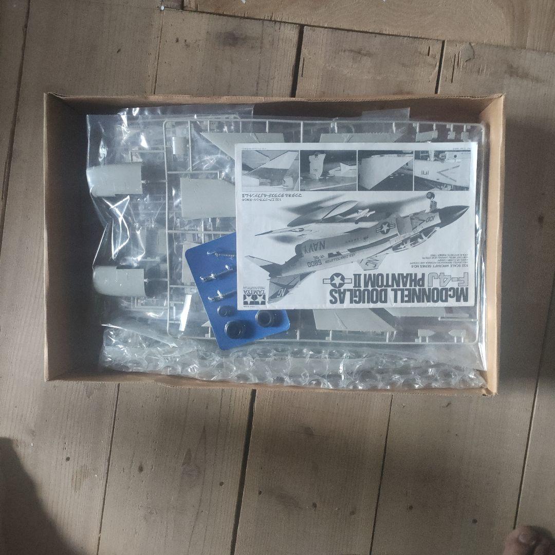 タミヤ 1/32 マクダネル ダグラス F-4J ファントム2