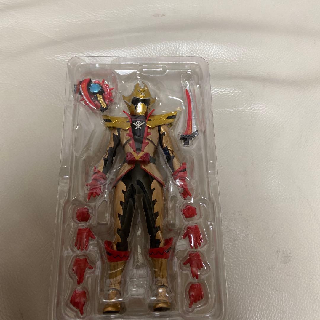 S.H.Figuarts フィギュアーツ　ツーカイザー　機界戦隊　ゼンカイジャー