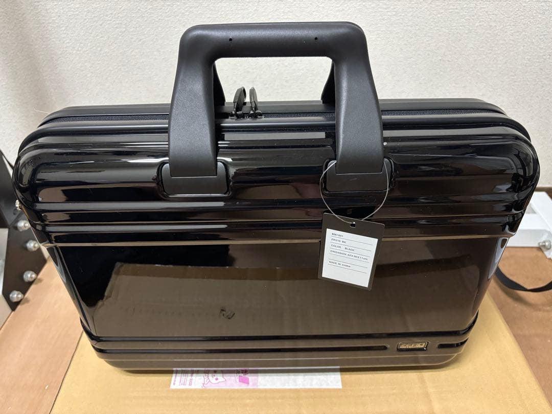 ゼロハリバートン　アタッシュケース　未使用タグ付き　袋付き