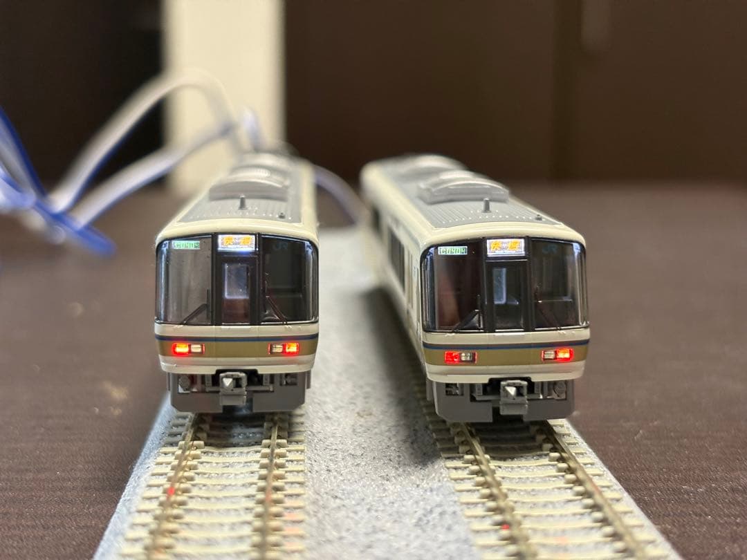 TOMIX 221系12両(4+8)セット(一部室内灯入り)