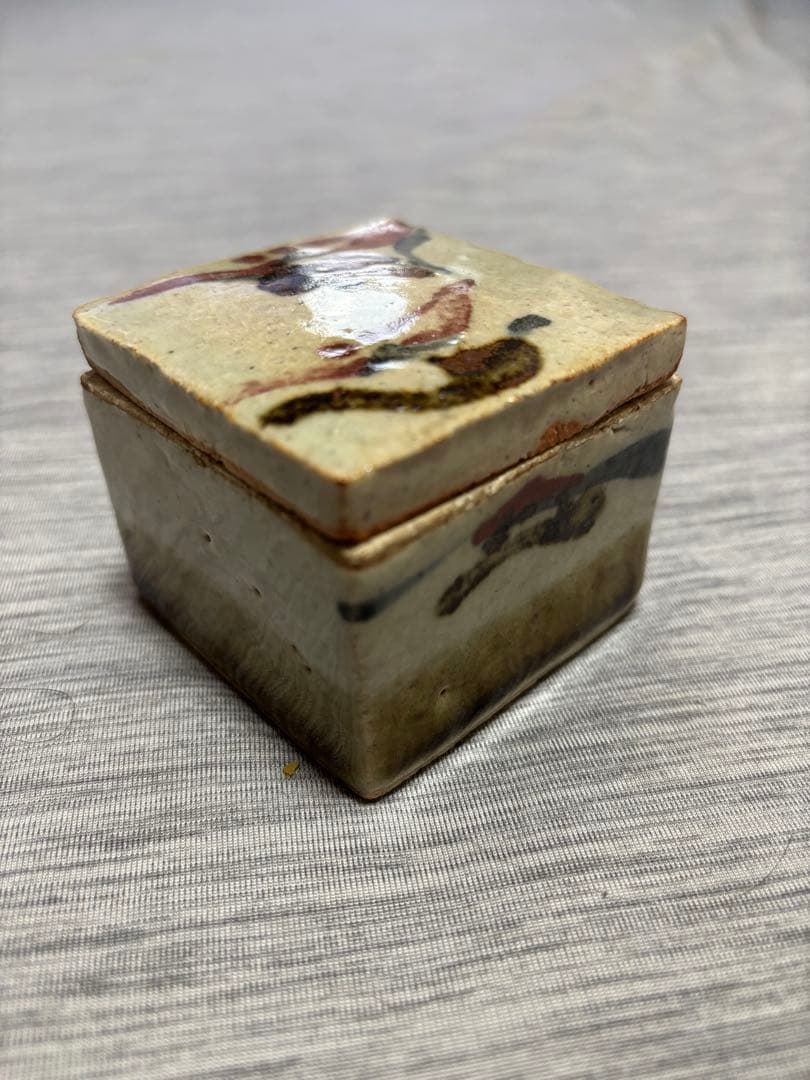 河井寛次郎　真作　双花文陶筥　鑑定済み　共箱　極美品