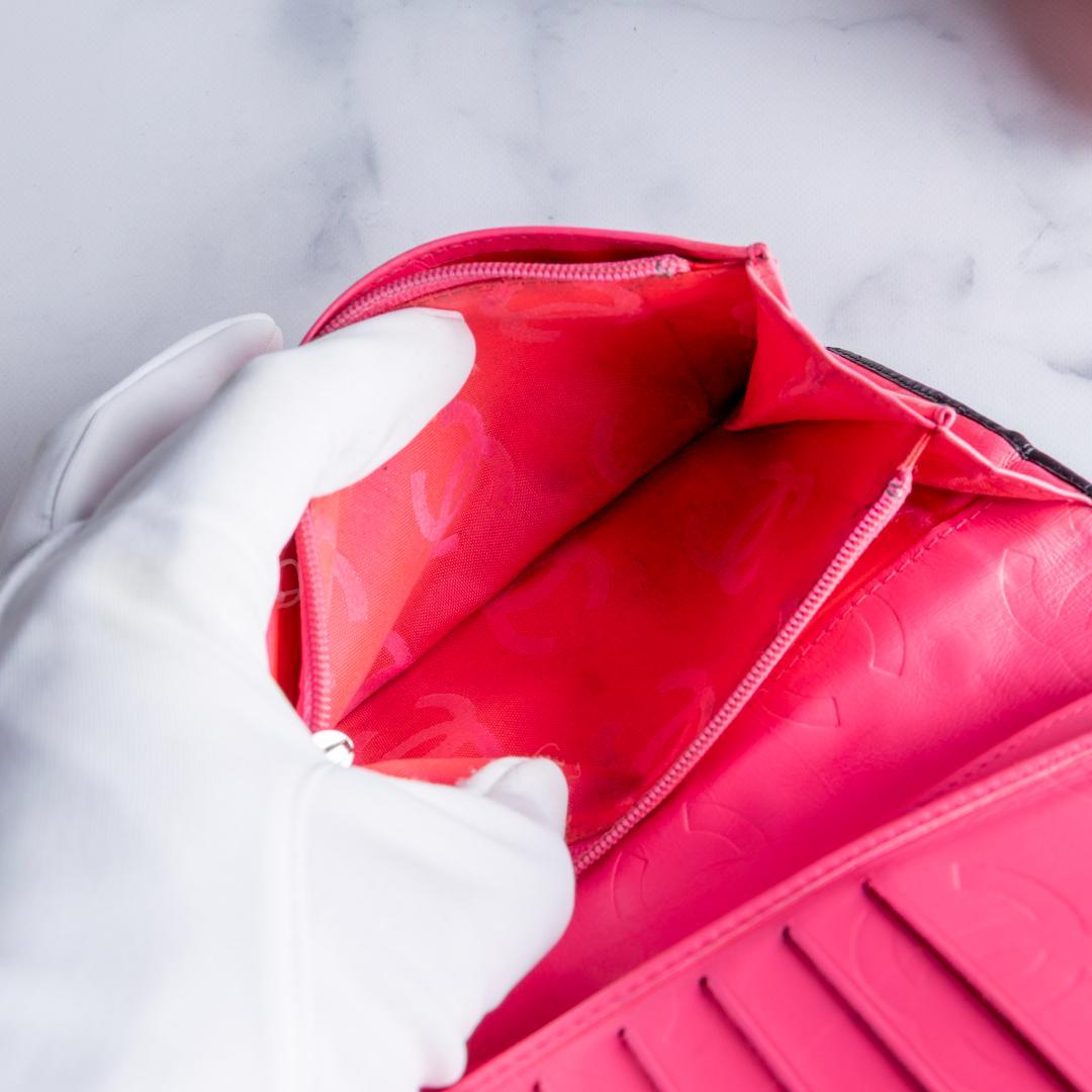 CHANEL シャネル 二つ折り長財布 カンボンライン デカココ