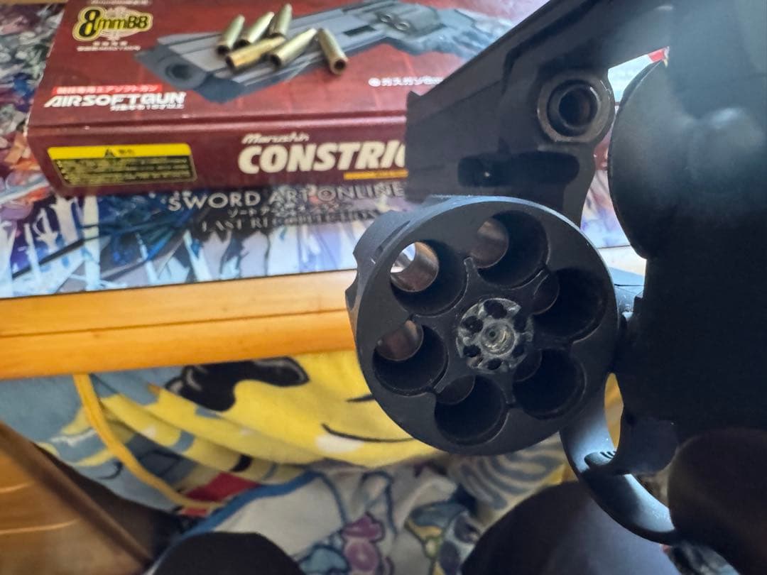 CONSTRICTOR MAXI ガス式リボルバー