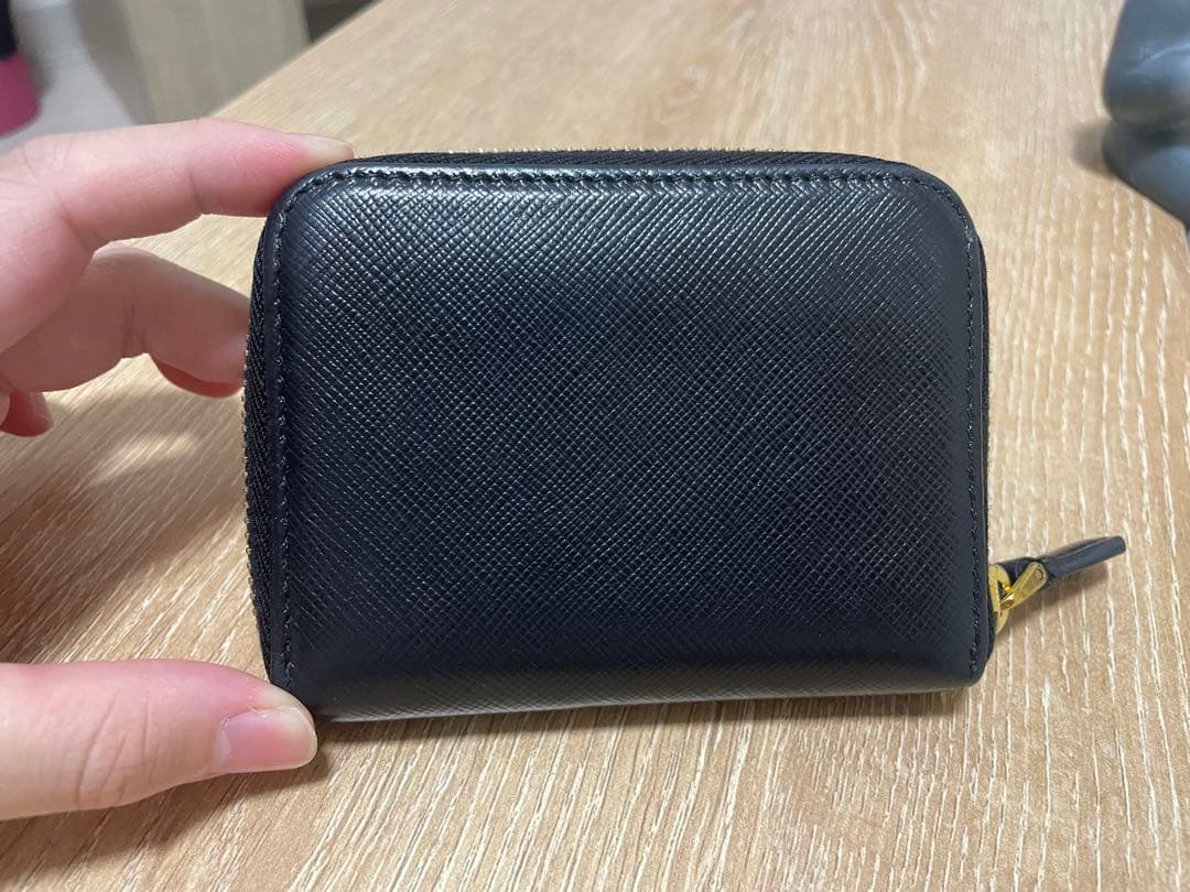 【☆値下げしました☆】PRADA ケース ブラック
