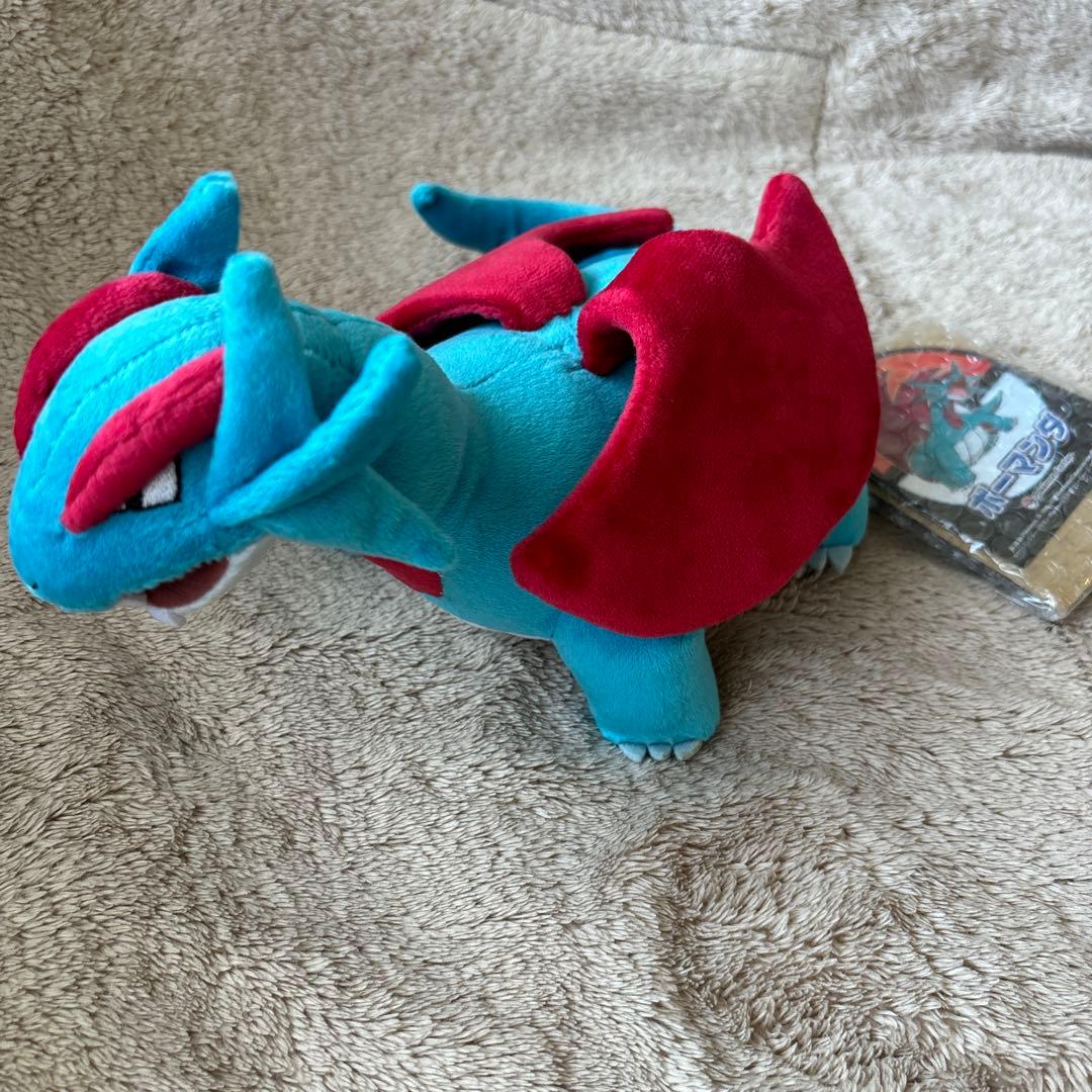 ポケモンセンター　ボーマンダ　ぬいぐるみ