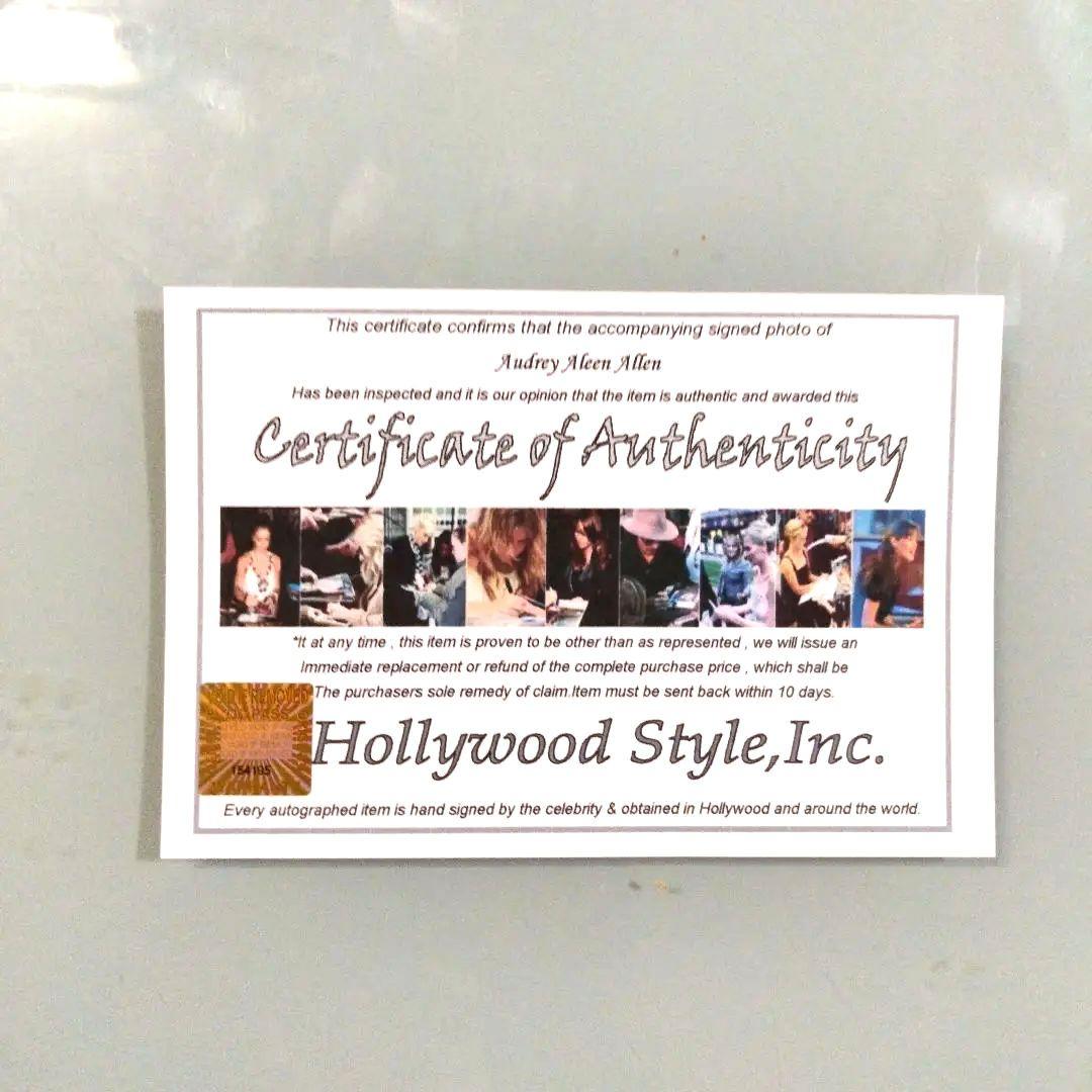 オードリー・アリーン・アレン直筆サイン2Lサイズ写真…アメリカの人気モデル…