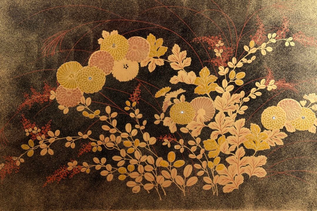 金蒔絵螺鈿黒漆 二段平卓 文机 花台 飾台 茶道具 木箱付 幅52.5㎝ 工芸品