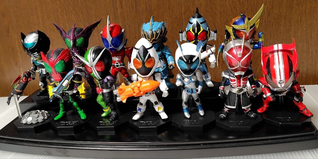 ワールドコレクタブルフィギュア　仮面ライダーセット