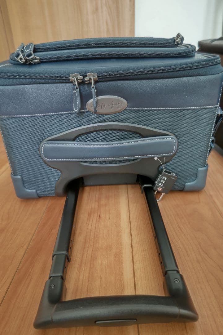 新品　訳あり　激安　キャリーカート　ペアセット