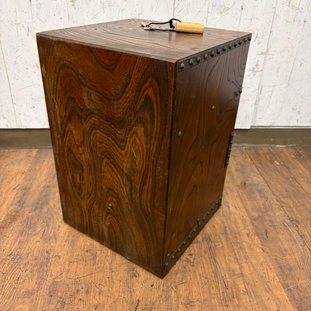 アンティーク 古道具 木製 船箪笥 銭箱 銭函 薬箱 ビンテージ 鍵付き 古家具