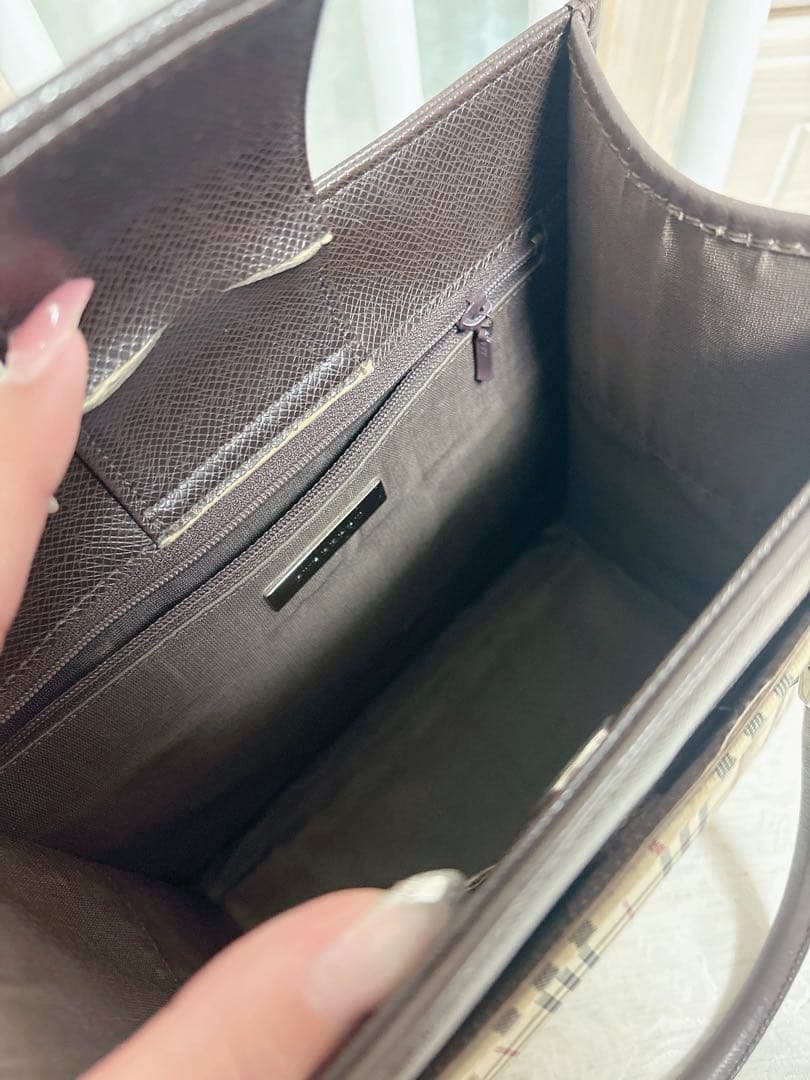 Burberry チェック柄 ハンドバッグ♡