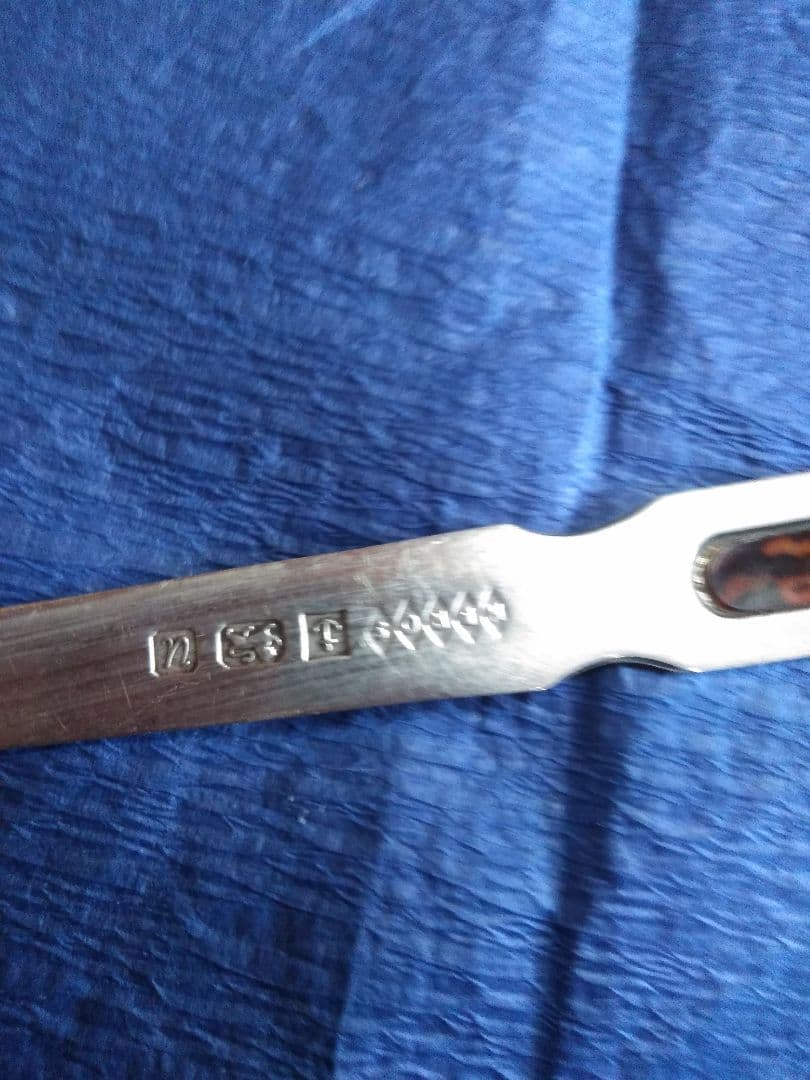 ロンドンでみつけたアンティークのシルバーペーパーナイフ