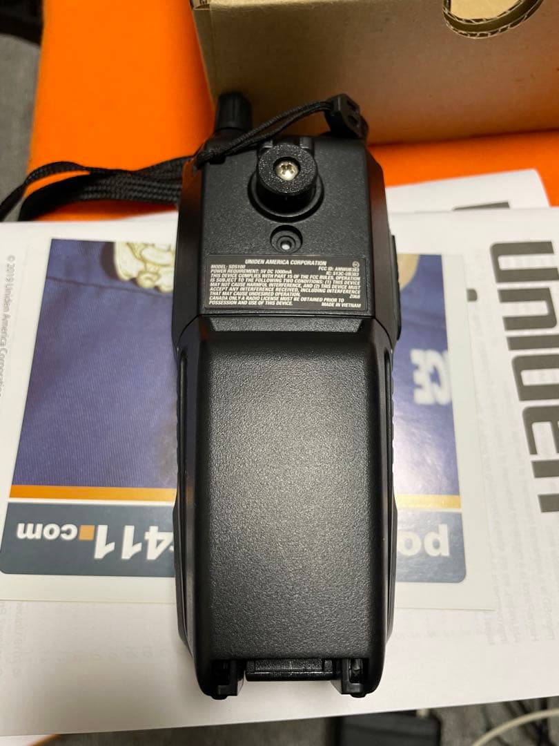 Uniden SDS100 True I/Q スキャナー