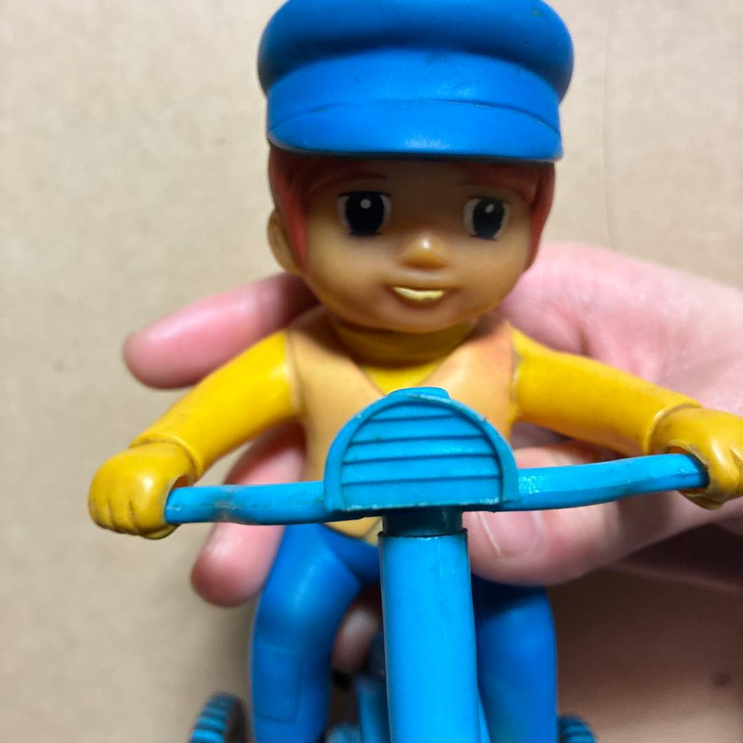 サ*ー様 昭和レトロ　フランダースの犬のネロです。ソフビ　ブリキ　おもちゃの自転