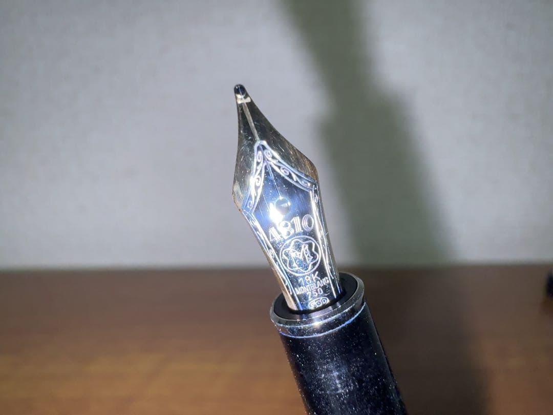 【最終値下げ】モンブラン マイスターシュテュック ソリテール Sスチール 万年筆