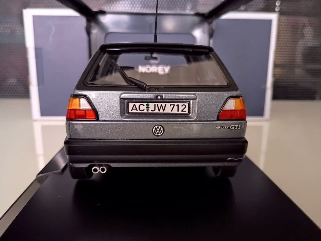 ノレブ VW GOLF フォルクス ワーゲン ゴルフ 2 GTI 1/18