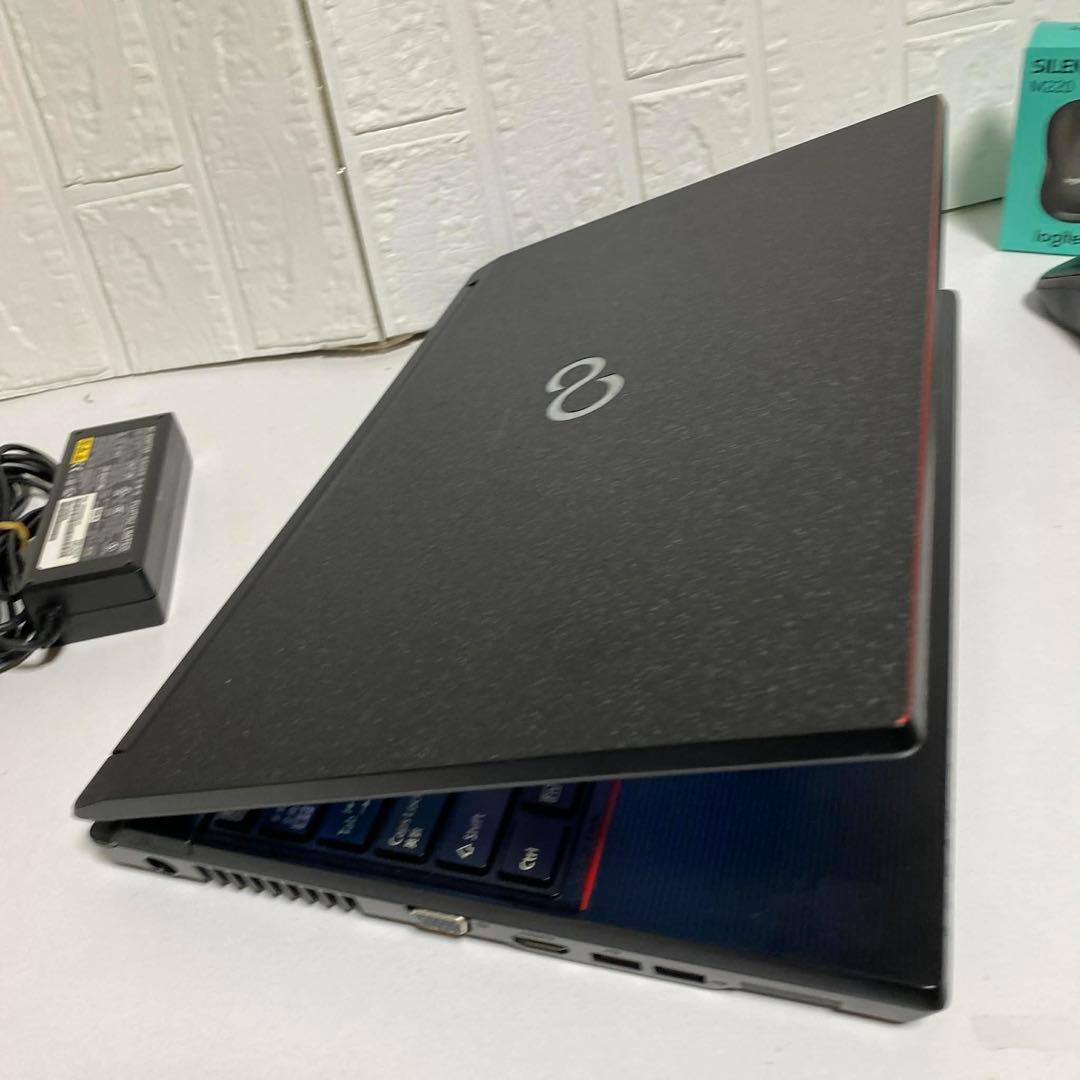 Windows11 オフィス付き　Core i5 SSD メモリ16GB 富士通