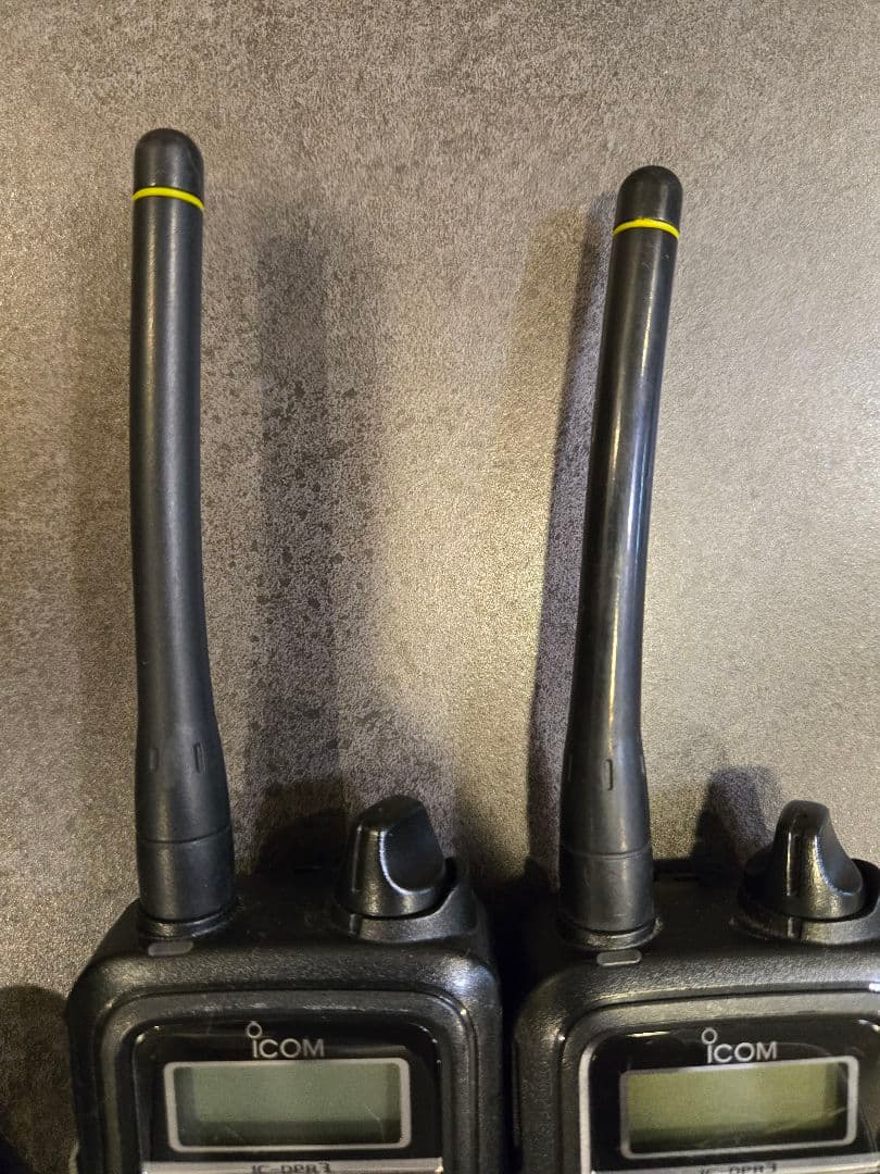【iCOM】アイコムIC-DPR3特定小電力トランシーバー2台+充電器1台