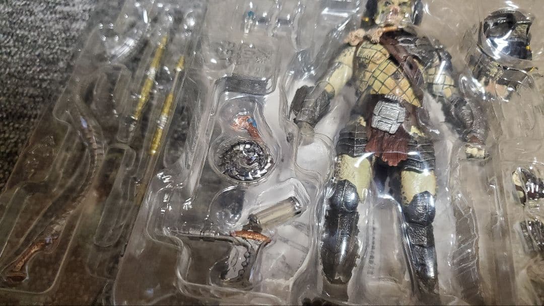 S.H.モンスターアーツ ウルフプレデター ザ・クリーナー