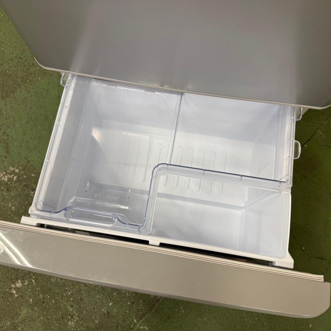 330★2021年製★シャープ　冷蔵庫　大型　3ドア　右、左、両開き　300L