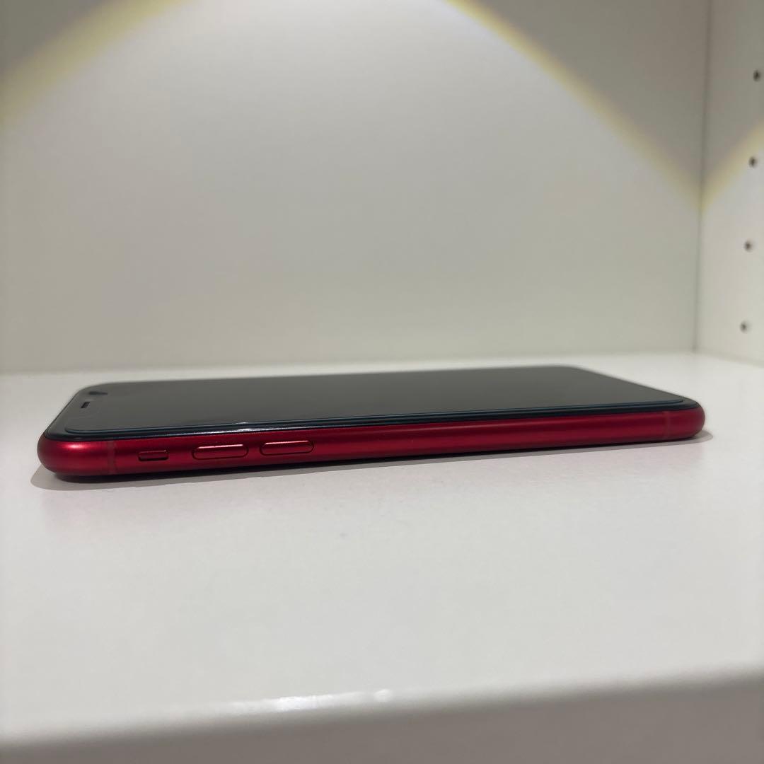 iPhoneXR 64GB レッド SIMフリー 82%