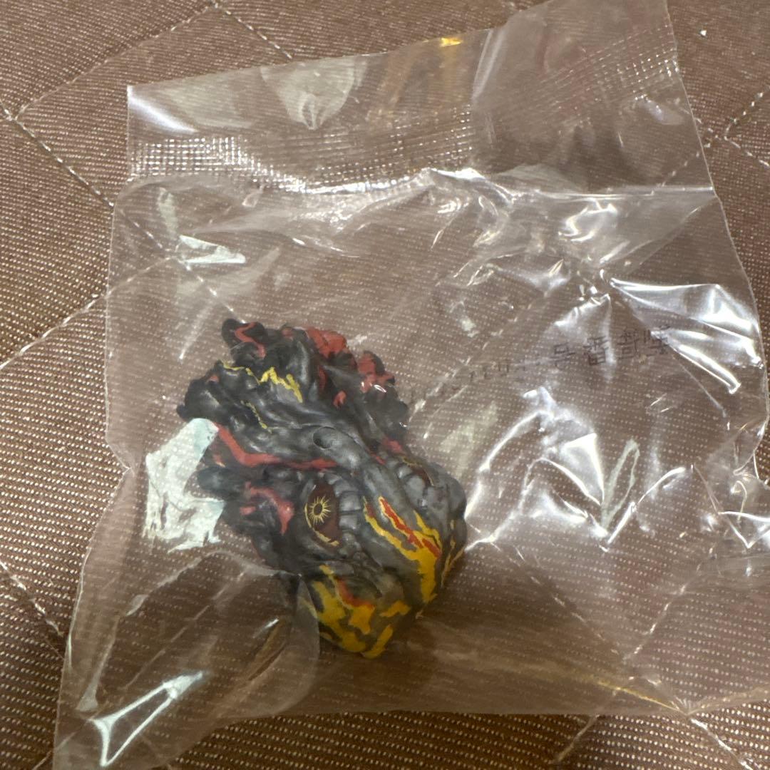 ゴジラ　一番くじ　D賞 メカゴジラ　E賞　モンスターヘッド2種